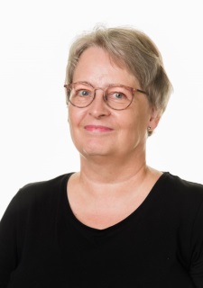 Lise Vind Petersen (LP)